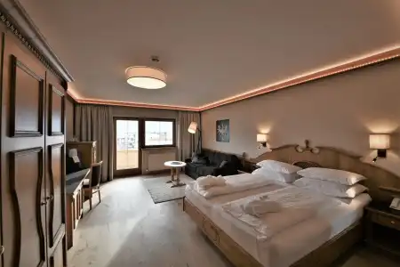 HELD - & SPA - 6