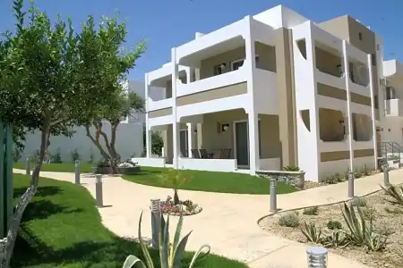 Agrelli & Suites - 221
