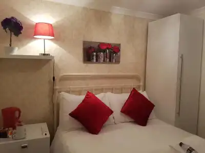 Grand Pier Guest House - 33