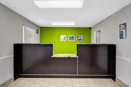 Studio 6 Extended Stay - Atlanta, GA - Chamblee - 1