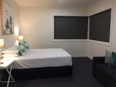 Hibiscus Motel - 2