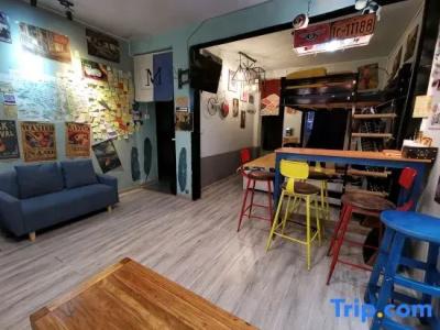 Waiting for You in Guilin Youth Hostel - 70