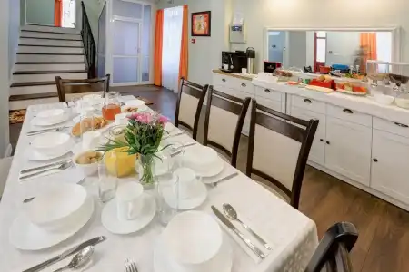 City Boutique Inn - 12
