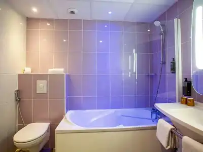 ibis Styles Bourges - 97