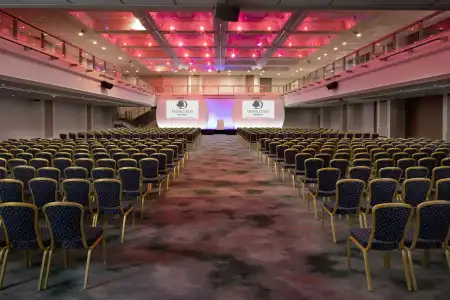 DoubleTree by Hilton Brighton Metropole - 25