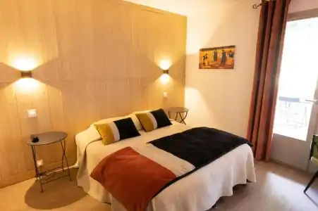 Hôtel l'Amandière - 45