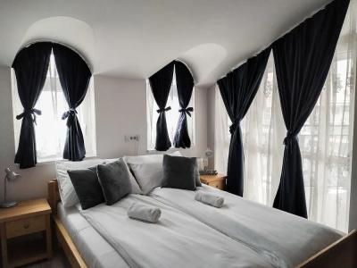 Bloom Inn - 2