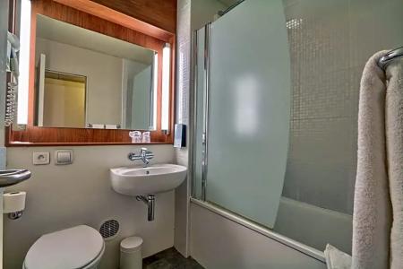 CAMPANILE PARIS CDG AIRPORT VILLEPINTE - 55