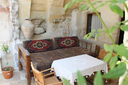 Local Cave House - 13