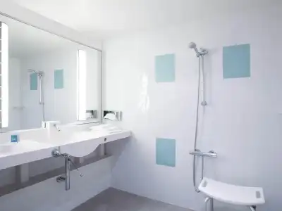 Novotel Chartres - 8