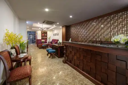 Vision Premier & Spa - 1