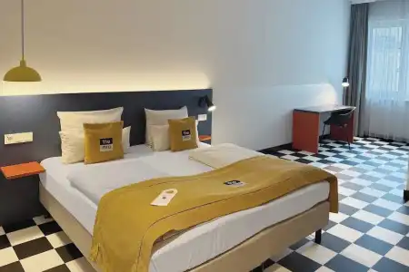 Holiday Inn - the niu, Form Stuttgart Feuerbach by IHG - 34