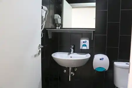 Nice Way Porto Hostel - 73