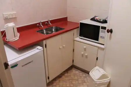 Riverview Motel - 16