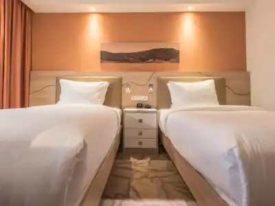 Hampton by Hilton Freiburg - 35