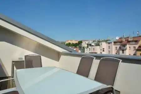DownTown Suites Kodanská - 70