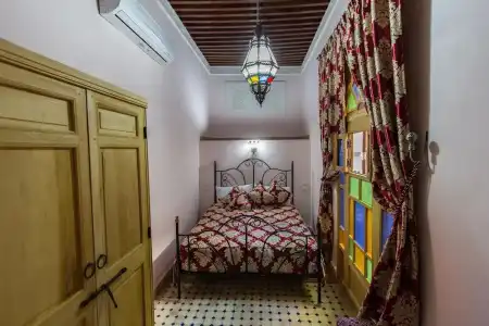 Riad Taryana - 48