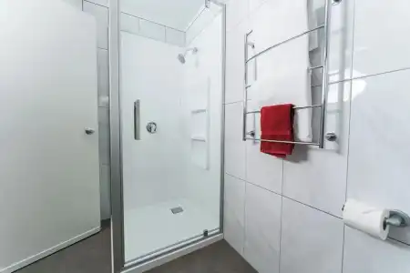 Aubyn Court Spa Motel - 152