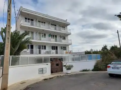 Hostal Orsi - 0