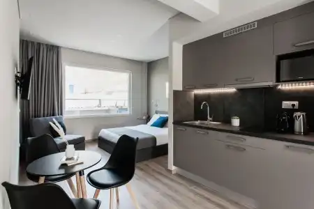 WYZ Athens Apartments by UPSTREET - 12
