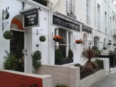 Hyde Park Court - 42