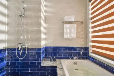 Sofiana My Khe & Spa - Rooftop Pool Bar - Free 01 Draught Beer and 20-minute Spa per Room - 88