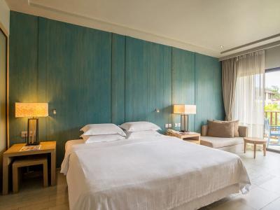 Dusit Thani Krabi Beach Resort - 5