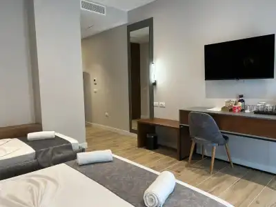 Domus & Apartments - 24