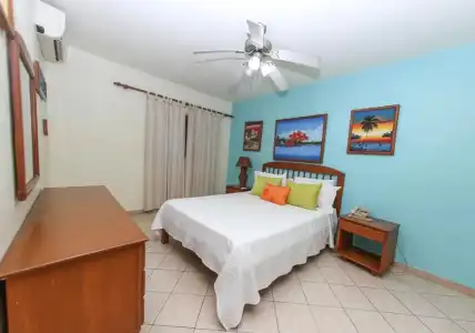 Acuarium Suite Resort - 7