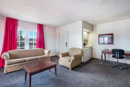 Americas Best Value Inn - 66