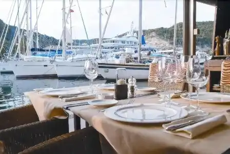 La Caravelle - 10