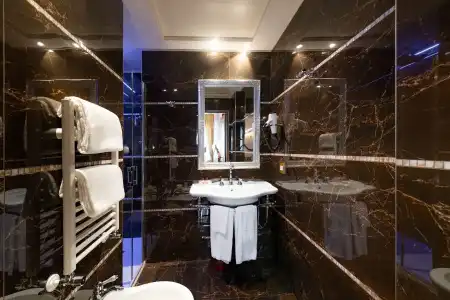 Scandinavia - Relais - 17