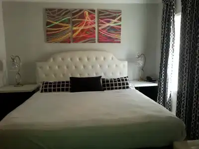 Hollywood VIP - 3