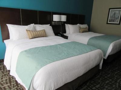 Best Western Plus Montreal - 45