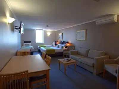 Hobart Waterfront Apartments - 3