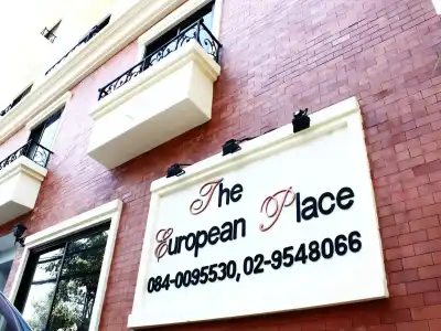 The European Place - 18