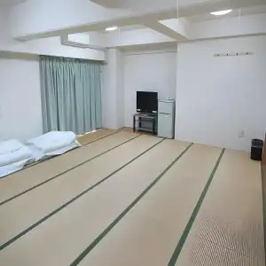 Tsurusaki - 37