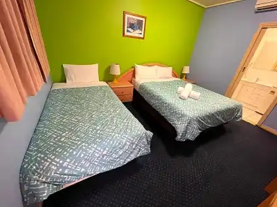 City East Motel - 16