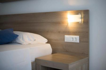Lardos Bay - 35