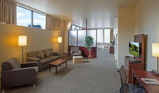 Le Square Phillips And Suites - 59
