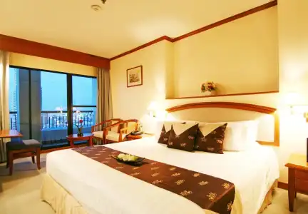 Grand Diamond Suites - 5