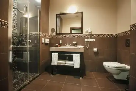 Tsunami Spa - 93