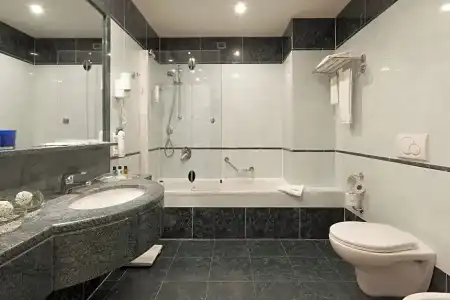 Holiday Inn Turin Corso Francia by IHG - 37