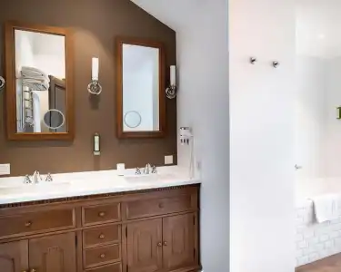 Best Western Plus Market Square Lviv - 98