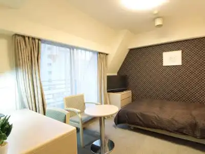 Livemax BUDGET Shimbashi - 34
