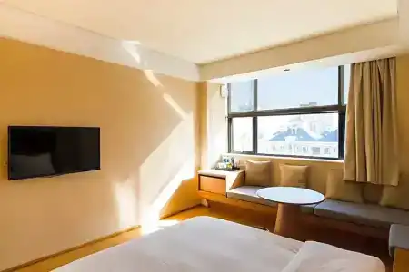 JI Shanghai Hongqiao Jinhui Road - 46