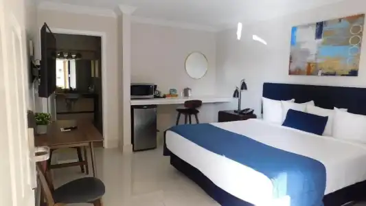 Boca Plaza - 55