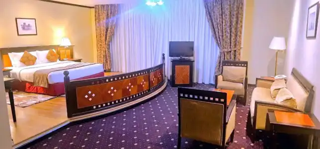 Rolla Suites - 13