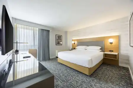 Doubletree By Hilton New York Jfk Airport - 17