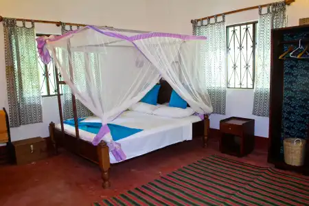 Sazani Beach Lodge and Tidal Lounge - 2